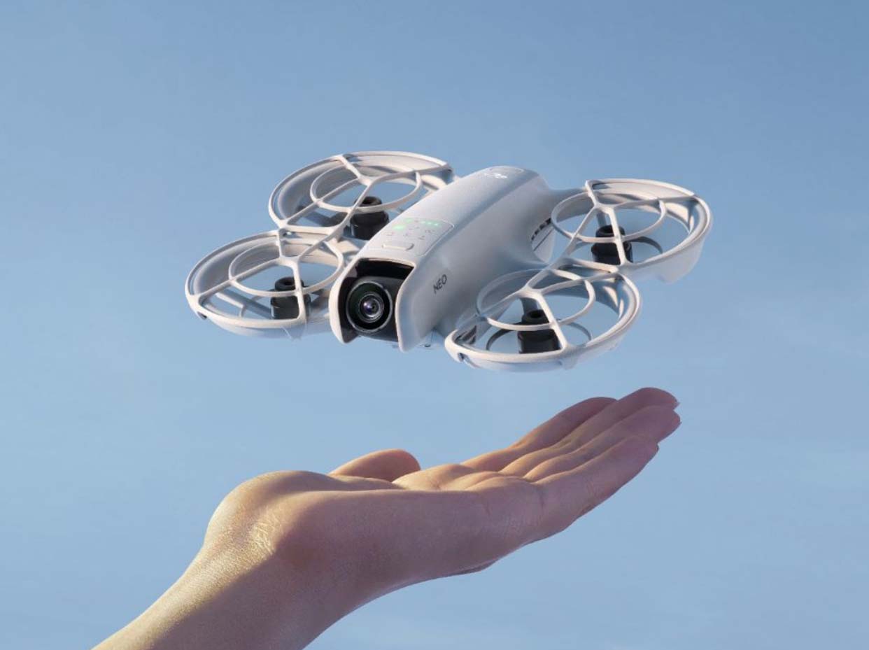 DJI Neo