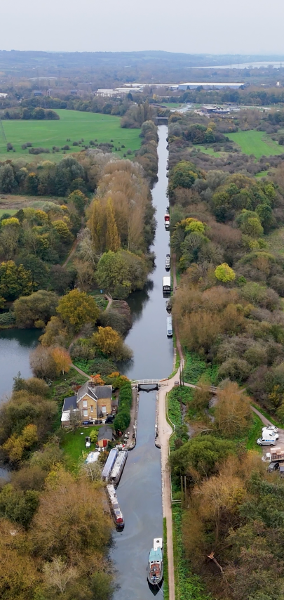 River Lea Cheshunt